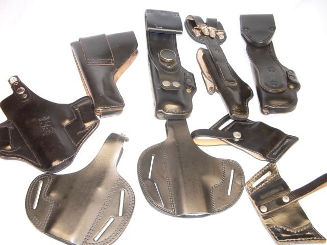 Konvolut Holster und Pistolentaschen – Bild 3
