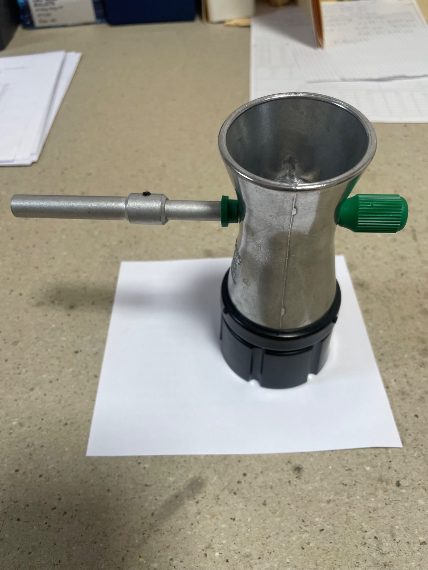 RCBS Pulverfeindosierer - 2, Pulvertrickler – Bild 1