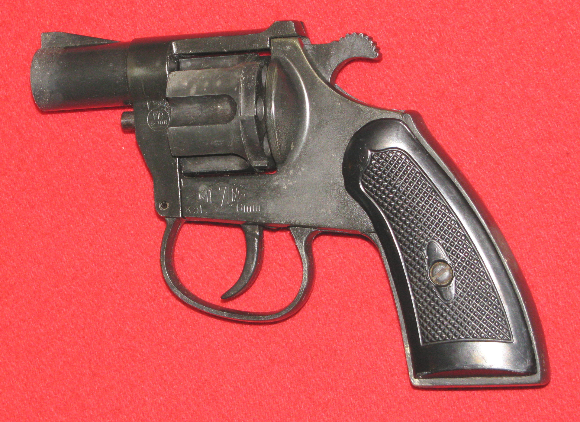 Melcher Schreckschuss- Revolver, ein Melcher ME 70 G mit der frühen PTB 5-70B in Kal. 6mm Flobert-Kn – Bild 1