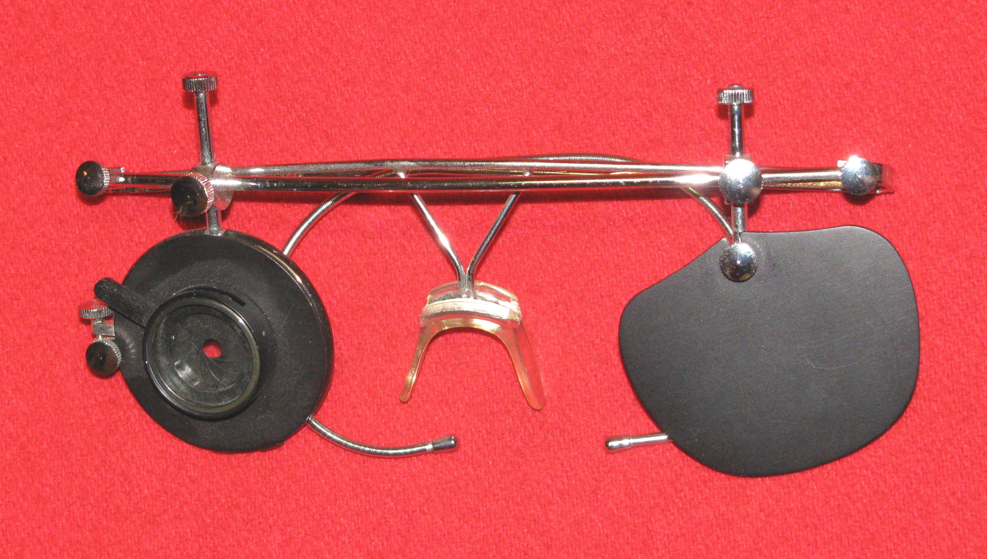 Schießbrille von Knobloch mit Irisblende – Bild 4