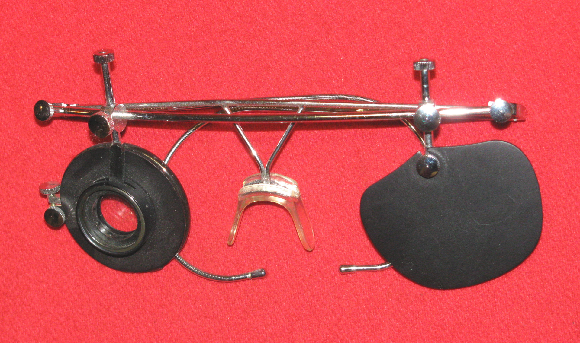 Schießbrille von Knobloch mit Irisblende – Bild 3
