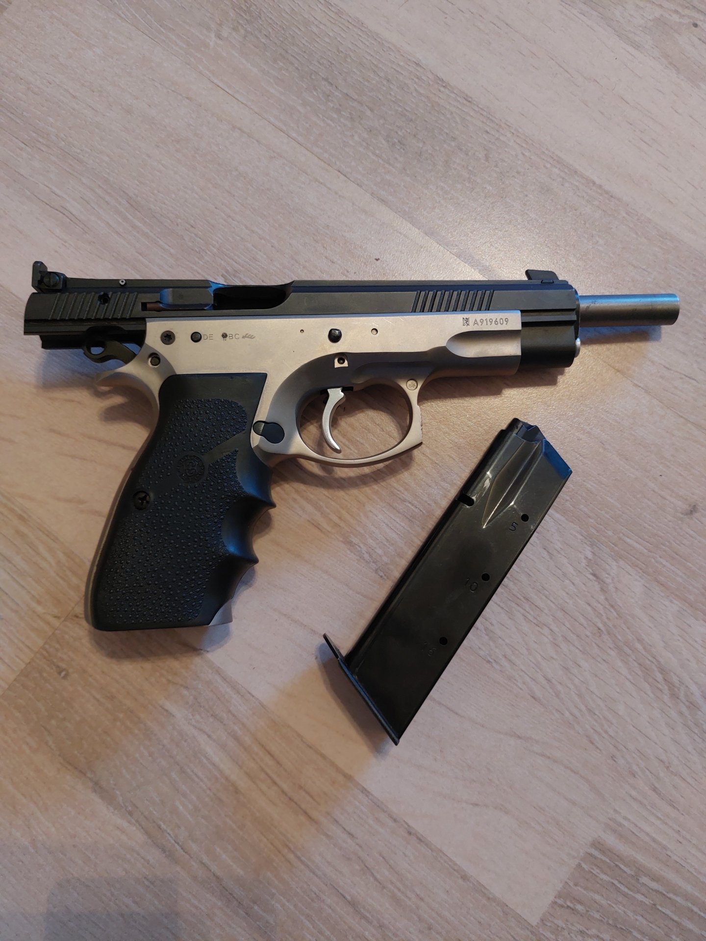 CZ75 ll Sort Duo Tone 9mm Luger – Bild 2