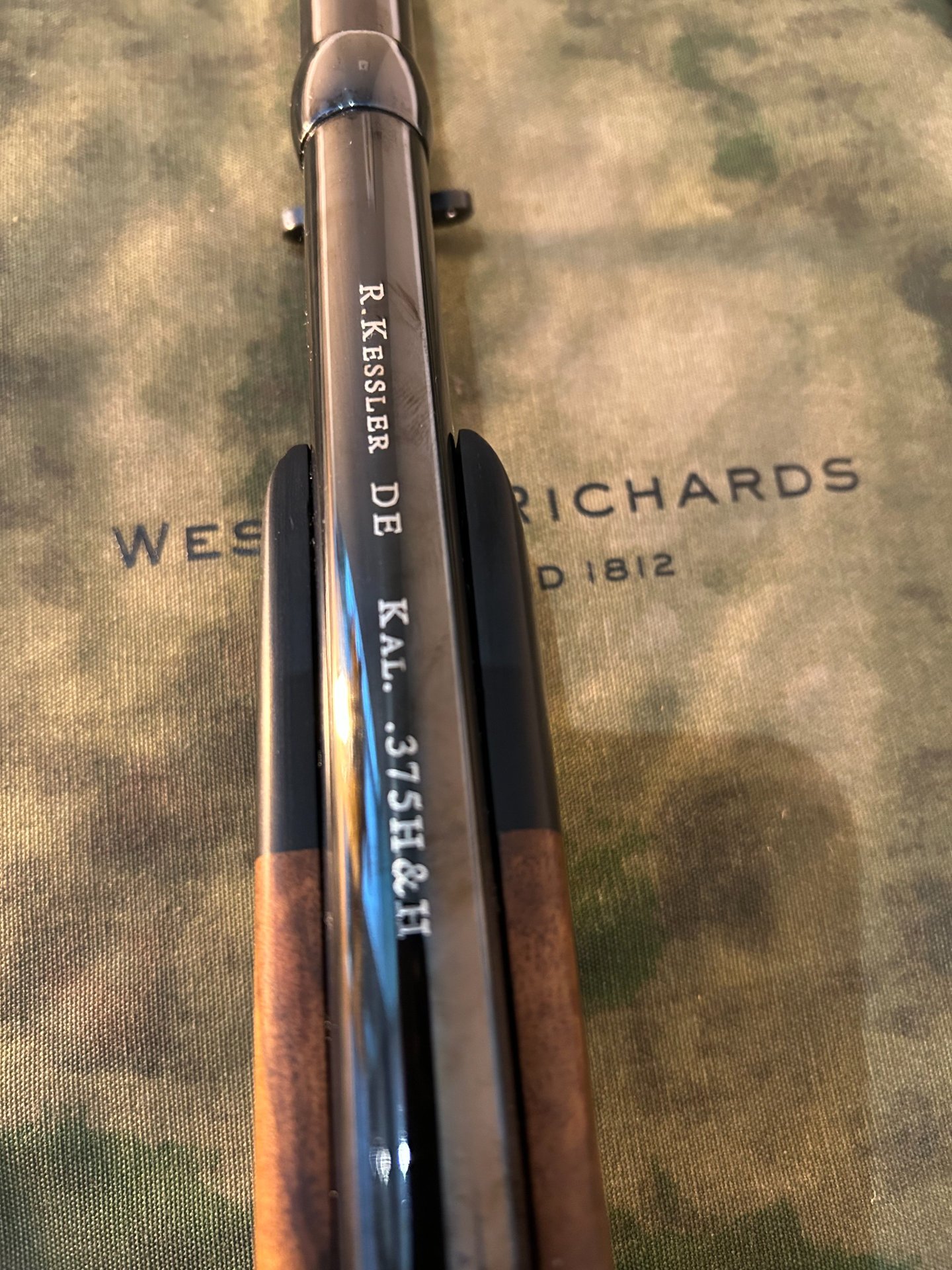 Traumwaffe! Kesslerin in .375 H&H – Bild 7