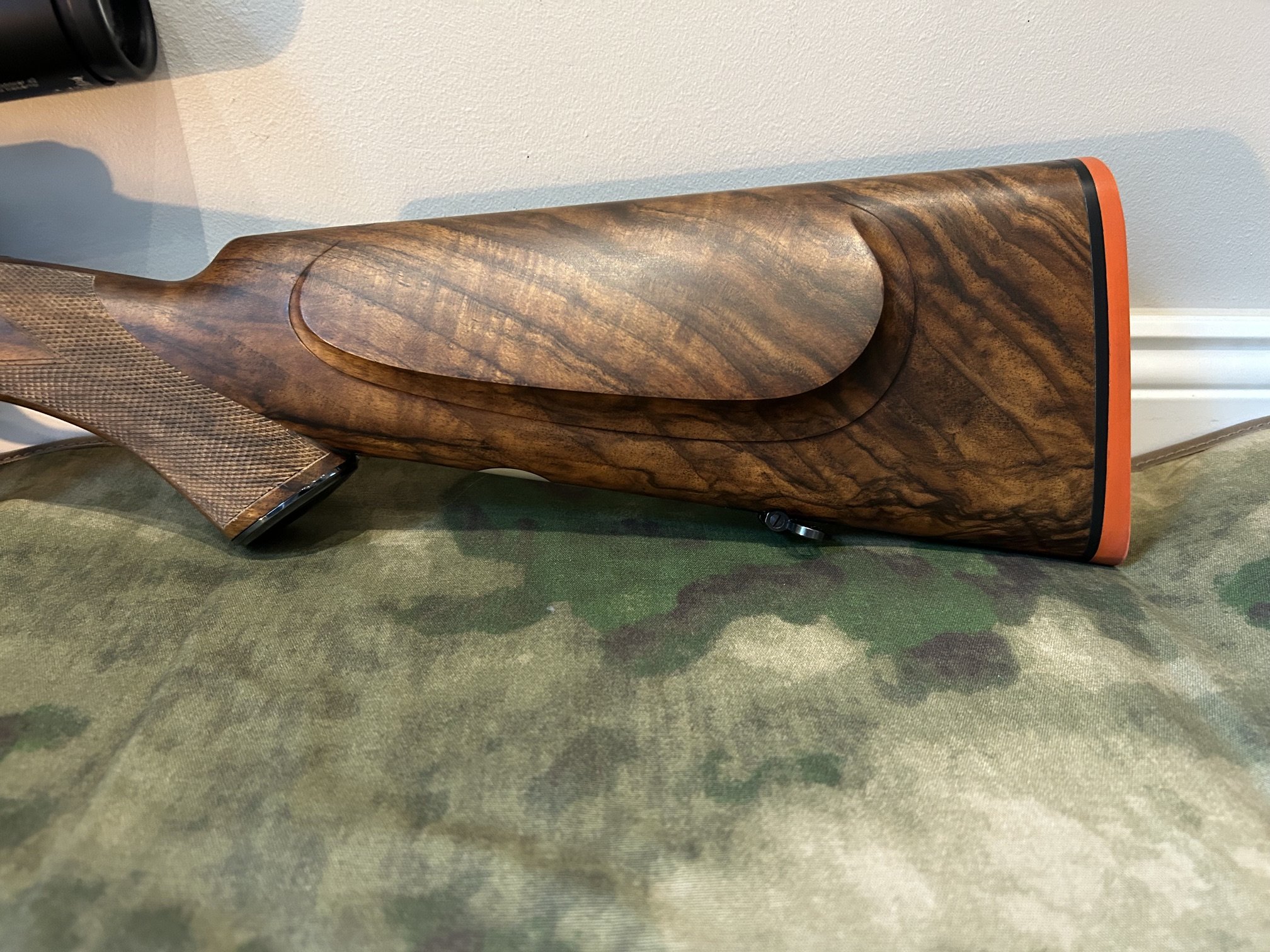 Traumwaffe! Kesslerin in .375 H&H – Bild 4