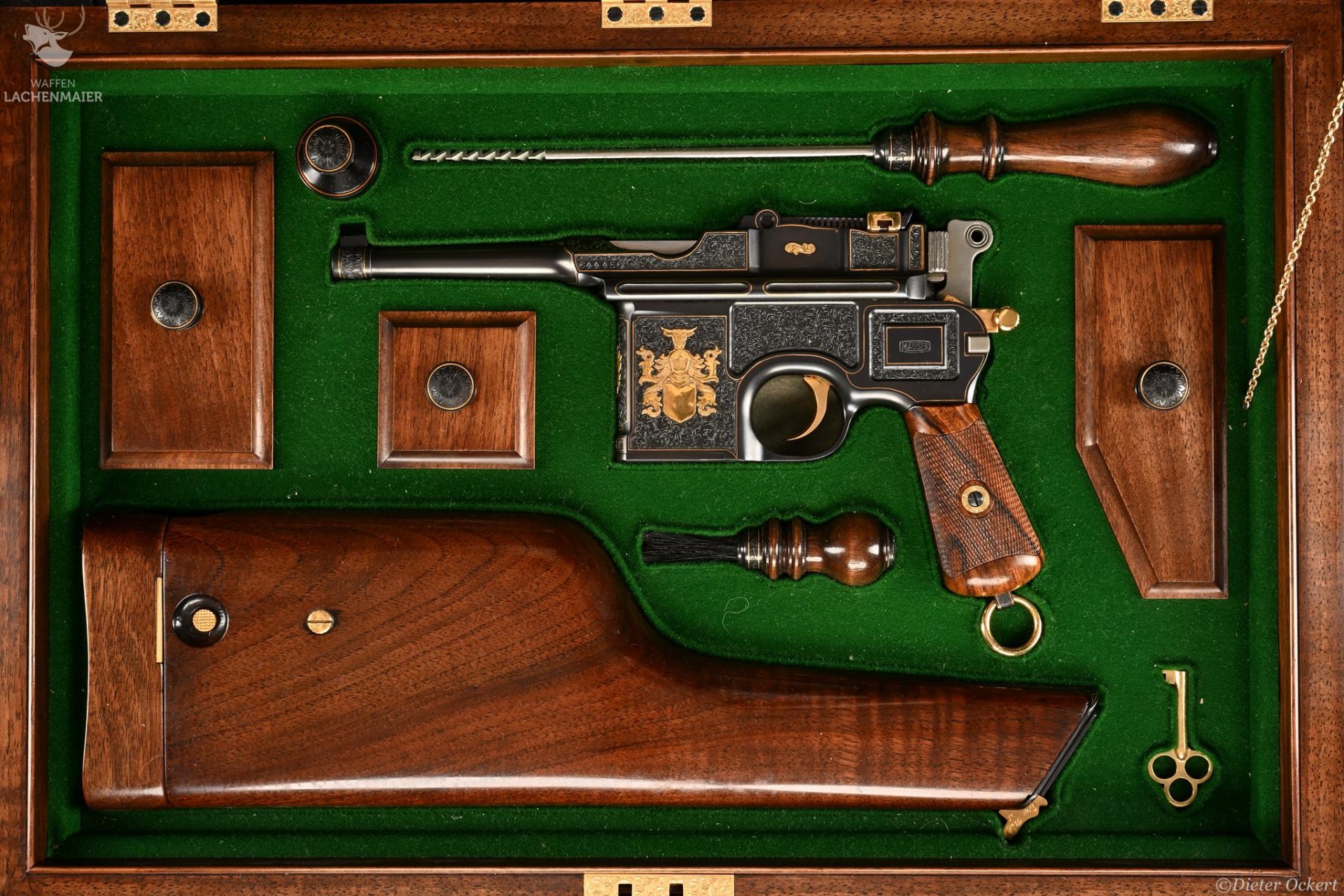 Mauser / Oberndorf C96 graviert Einzelstück im Präsentationskasten Kaliber 7,63mmMauser – Bild 1