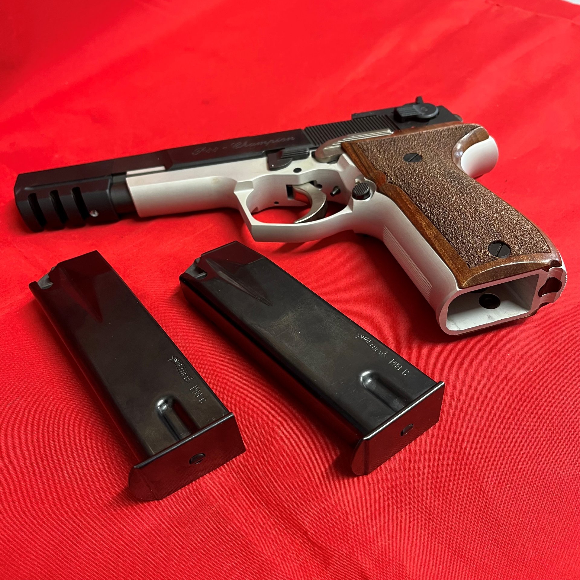 Walther P88 Champion + Wechselsystem - 9mm Luger/.22lr - Halbautomatische Pistole | Magazin+Koffer – Bild 2