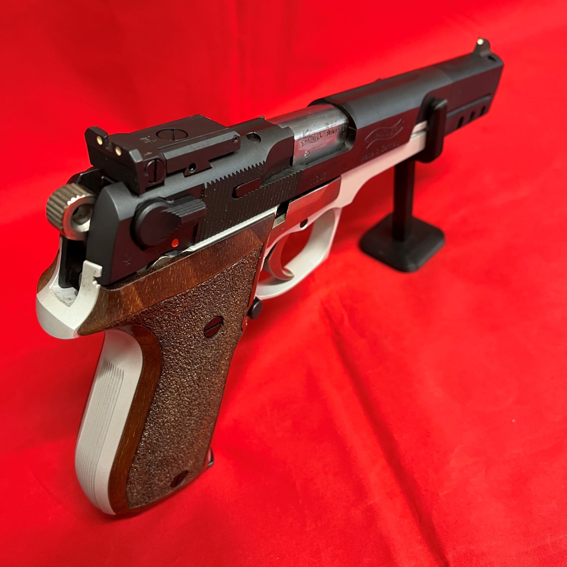 Walther P88 Champion + Wechselsystem - 9mm Luger/.22lr - Halbautomatische Pistole | Magazin+Koffer – Bild 4