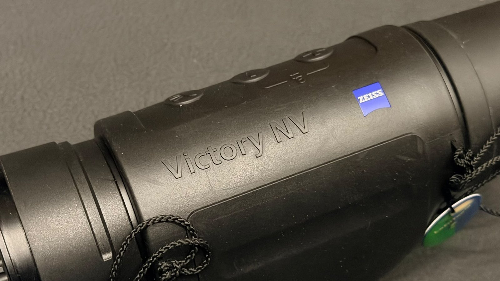 Zeiss Victory NV 5,6x62 T* | Nachtsichtgerät | Restlichtverstärker | IR-LED | Nachtsicht – Bild 3