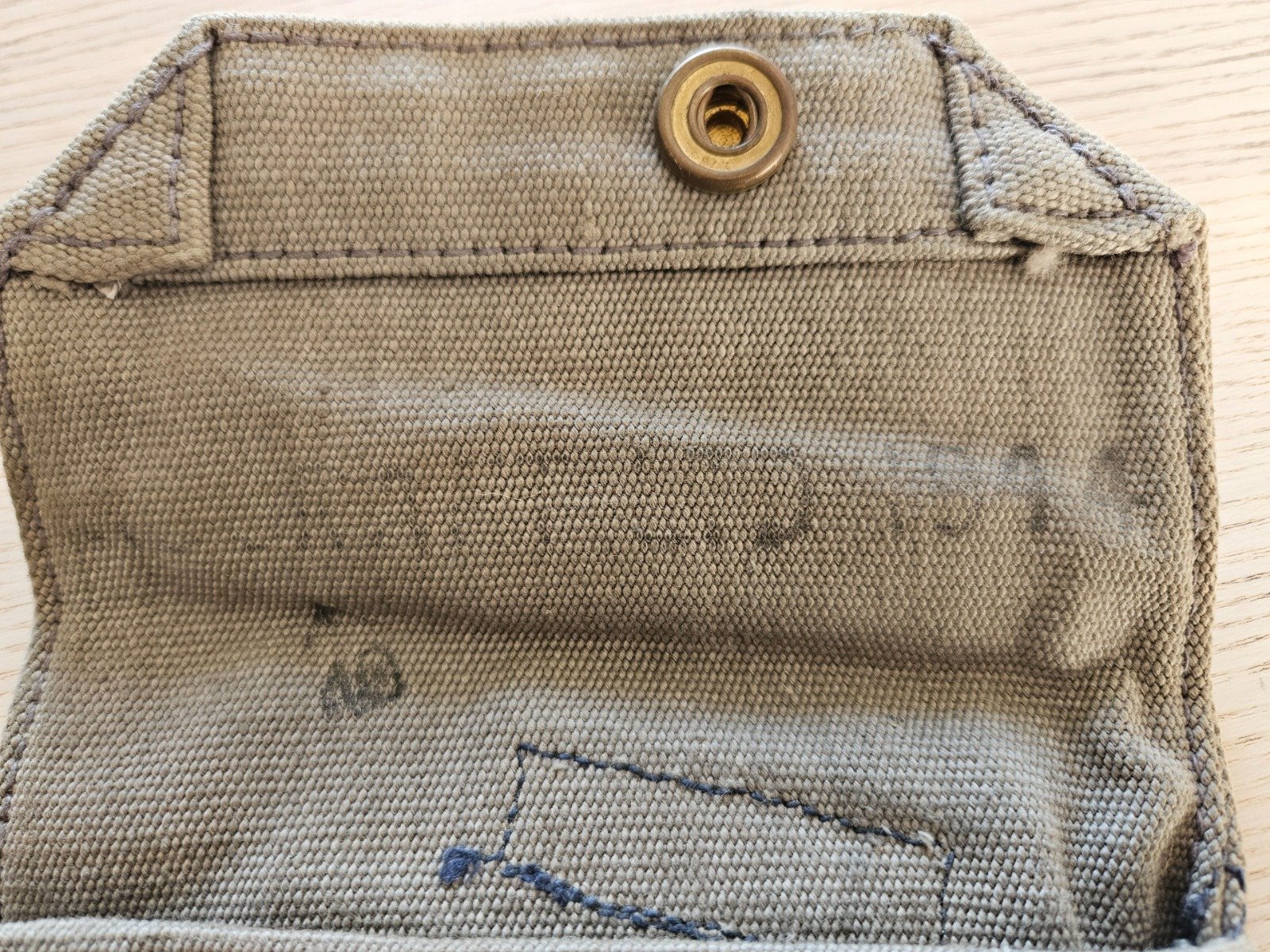 Original WWII RAF Pattern P37 Canvas Holster (1944), für Enfield No. 2 Mk I, Webley Mk IV – Bild 3