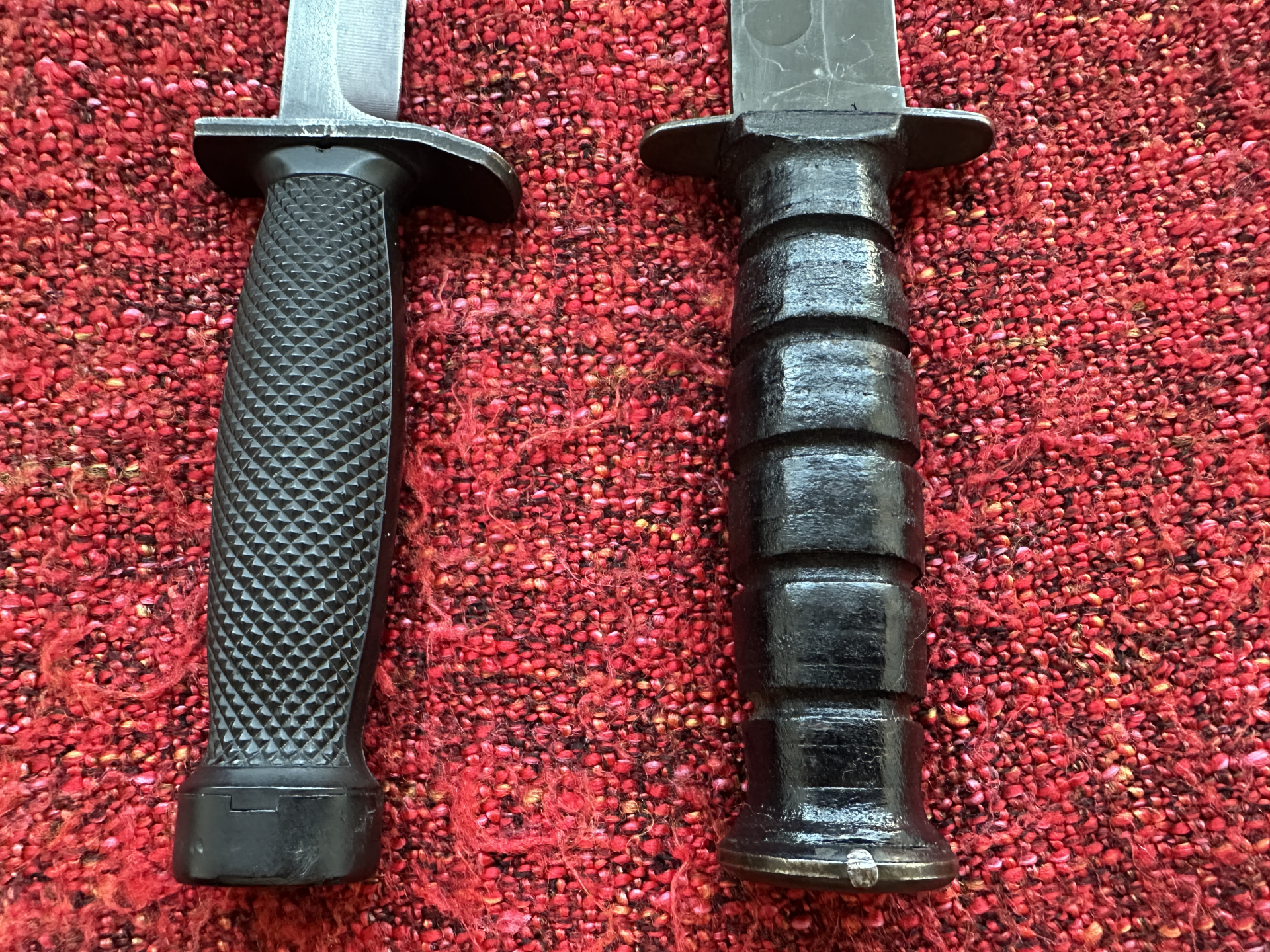 ==>Aus Sammlung 2 Original U.S .Ontario Kampfmesser -Survival -Dolch- Navy&Army selten so hochwerti! – Bild 4