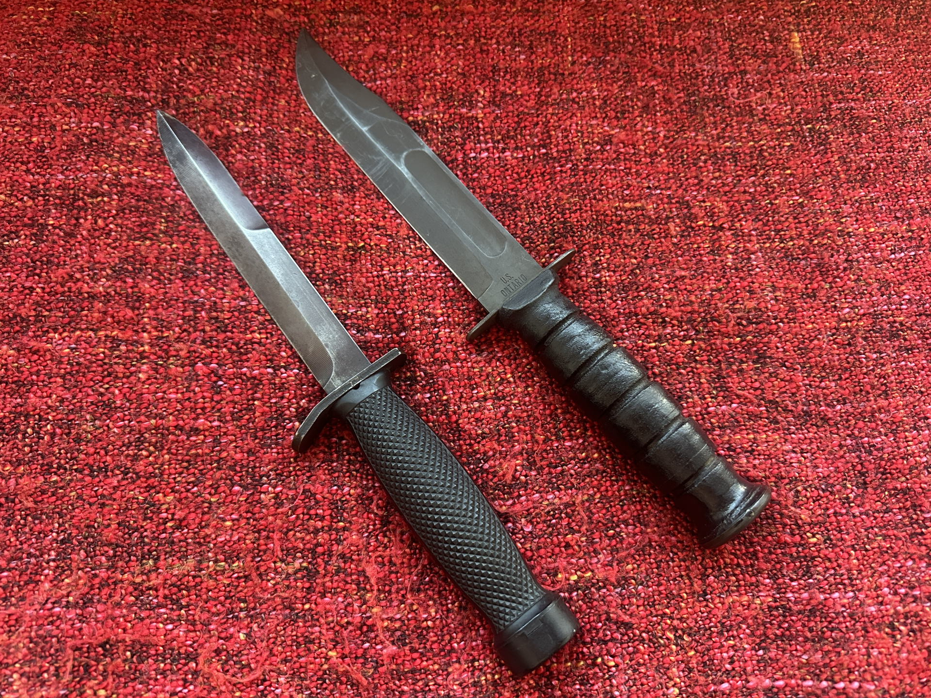 ==>Aus Sammlung 2 Original U.S .Ontario Kampfmesser -Survival -Dolch- Navy&Army selten so hochwerti! – Bild 2