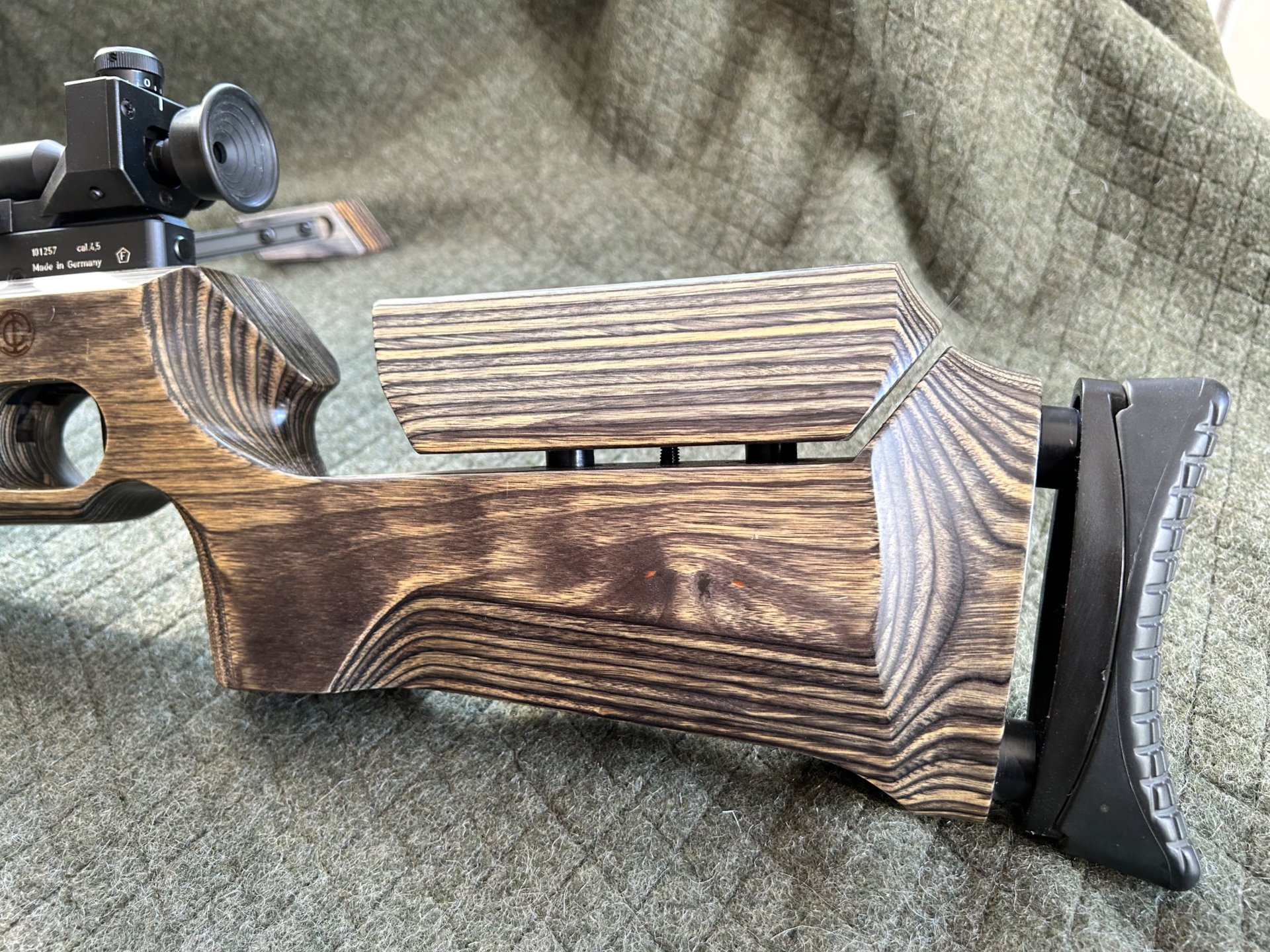 Walther LGM-2 Luftgewehr Rechtshänder Matchbüchse 4,5mm Diabolo – Bild 3