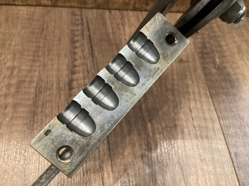 4 - fach .41 Mag GIEßZANGE / Kokille Dia.412 - 180gr. RN von Klaus Wich mit Griffen – Bild 2