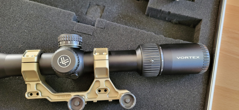 Vortex Diamondback Tactical 4-16x44 MOA – image 6