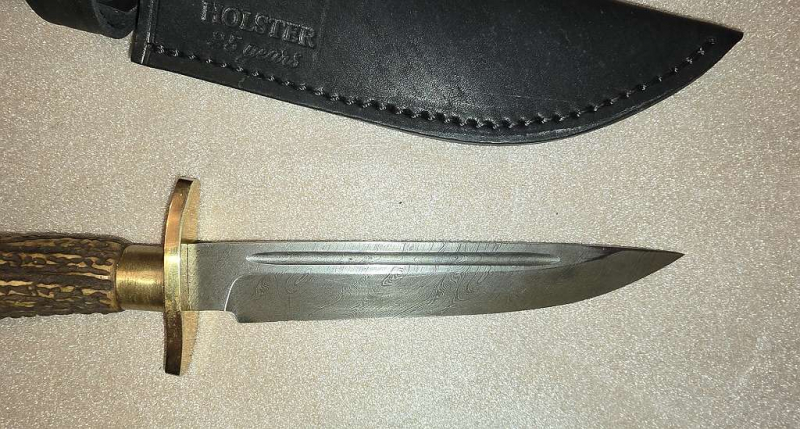 Russland Messer " Finka " Damastklinge, Hirschhorngriff , Lederscheide, NEU . – Bild 3