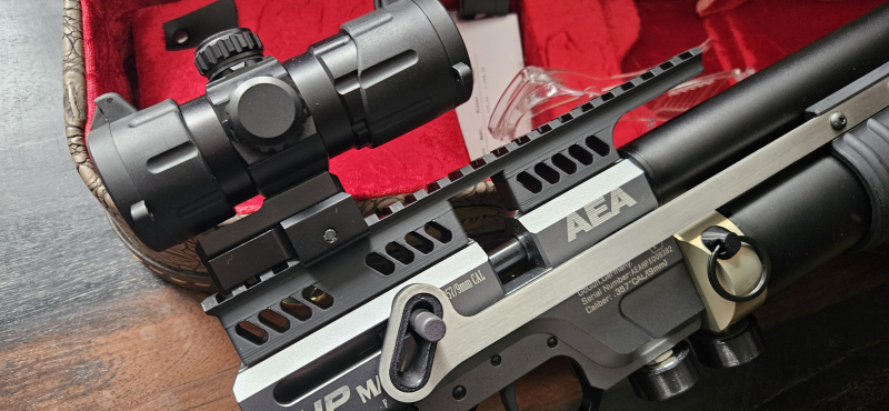 Neuwertige Airgun HP MAX mit Originalverpackung mit Pump-Action etc. Top Zustand! – Bild 3