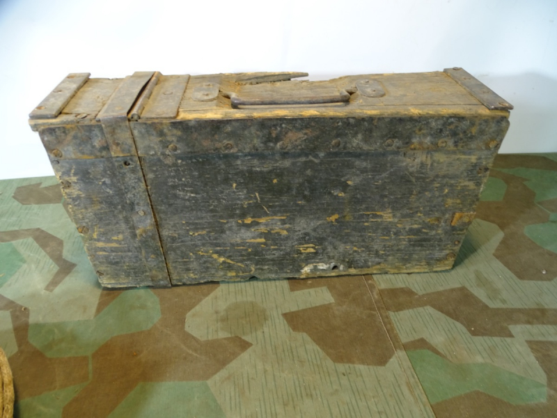 Holz Patronenkasten / Gurtkasten MG Schwarzlose mit Gurt, 1./2. Weltkrieg. – Bild 3