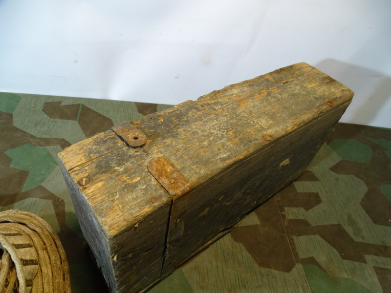 Holz Patronenkasten / Gurtkasten MG Schwarzlose mit Gurt, 1./2. Weltkrieg. – Bild 5