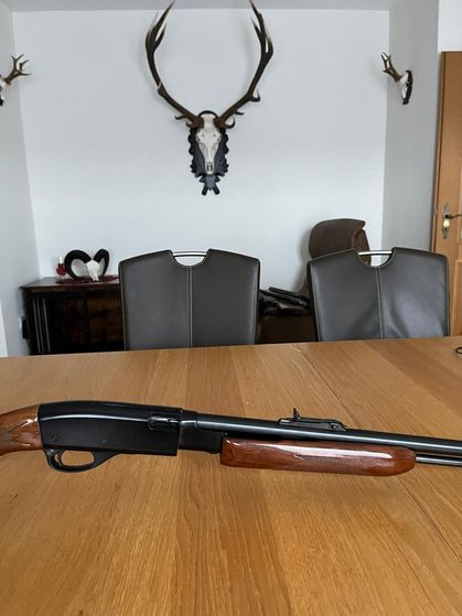 Remington .22lfb,Vorderschaftrepetierer – zdjęcie 4