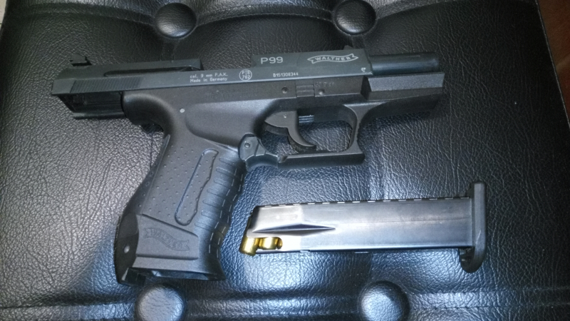 Schreckschuss-Pistole Umarex Walther P99 PTB762 – zdjęcie 3