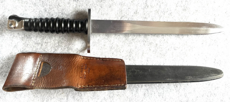 Schweizer Bajonett Mod. 1957, gebraucht, gut – obrázek 3
