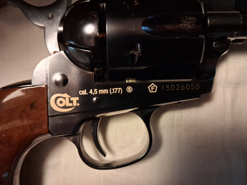 UMAREX Colt 1873 CO2 BB Airgun – imagen 3