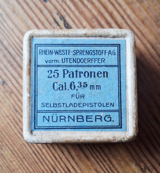 Historische Munitionsschachtel cal. 6,35 Browning, .25 ACP – Bild 3