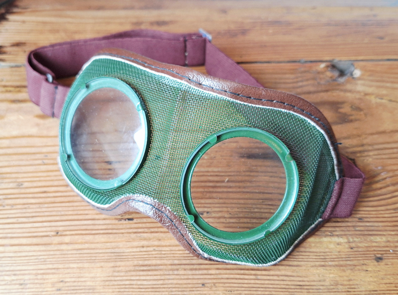 Russische Schutzbrille Originalverpackt – Bild 4