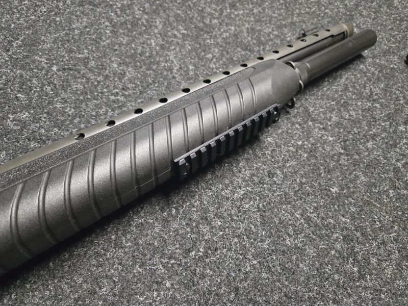 Topwaffe: Fabarm S.A.T.8 Halbautomatische Flinte im Top-Zustand – Kal. 12/76 – Bild 4