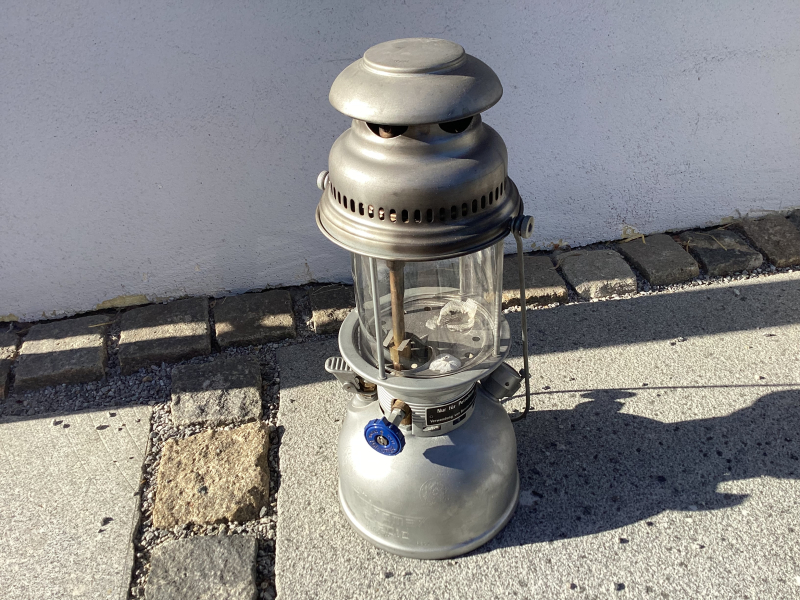 BW - Petromax Starklichtlampe Typ 829-500 CP mit Metallbox – Bild 4