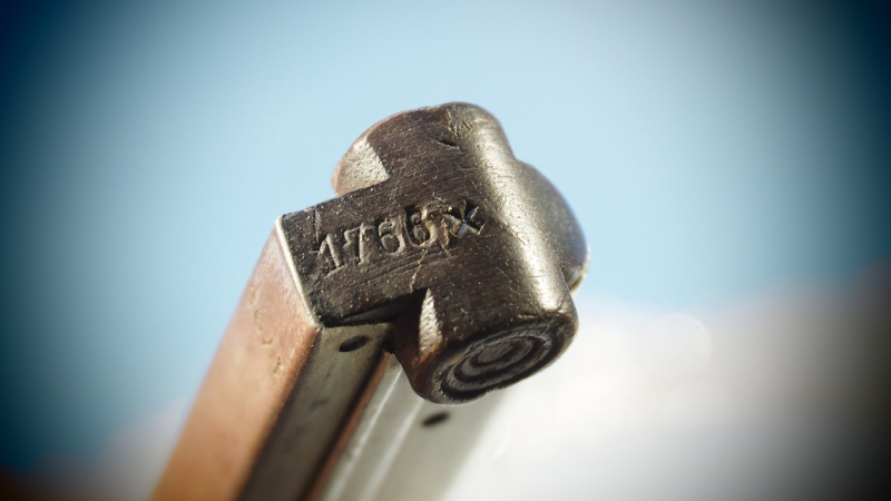 1. Weltkrieg ! Original Magazin mit Holzboden für P04 Marine, Luger 08, von 1917, Sehr selten ! – immagine 3