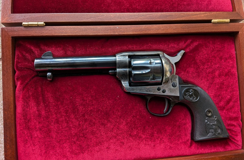 KASTEN / SCHATULLE FÜR COLT SAA "PEACEMAKER" – Bild 2