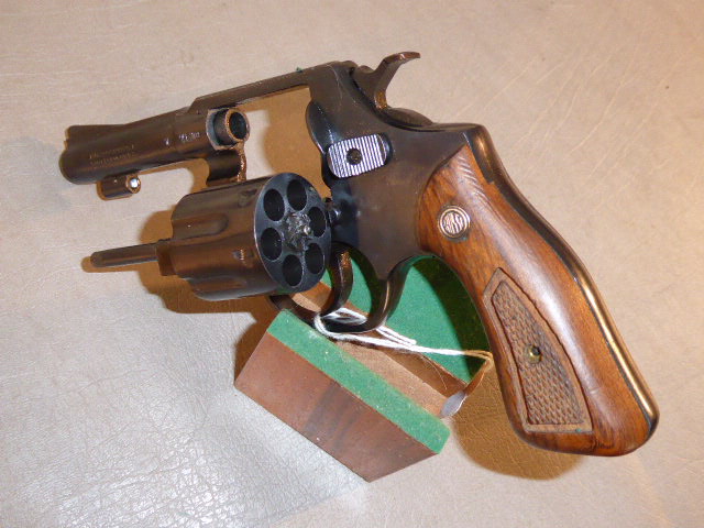 Rossi- Revolver 7,5 cm Lauflänge. Kal. 32 S & W. – Bild 4