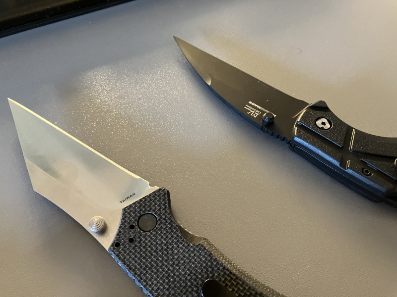 Konvolut Taschenmesser CRKT, Blackhawk & Nives – Bild 6