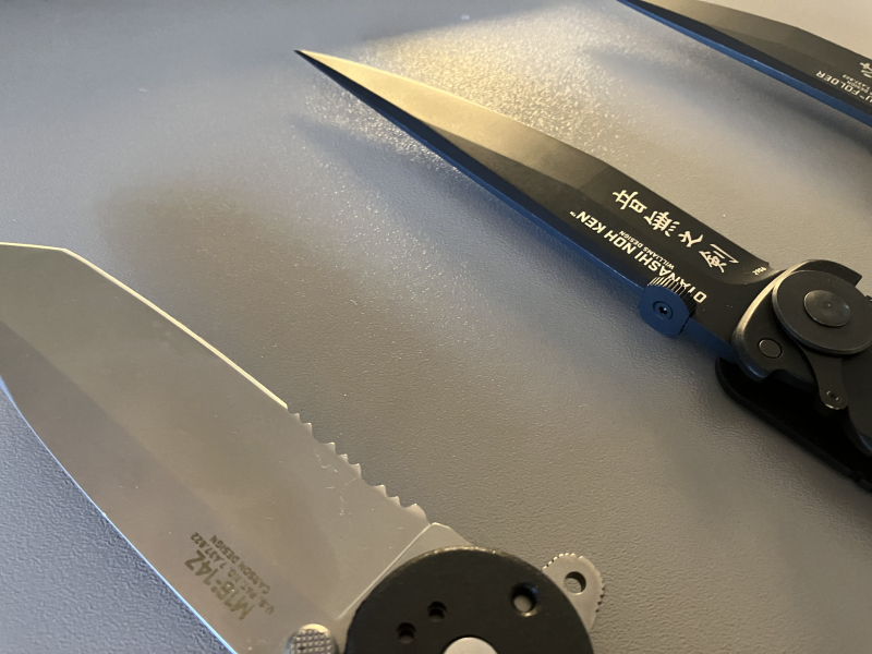 Konvolut Taschenmesser CRKT, Blackhawk & Nives – Bild 4