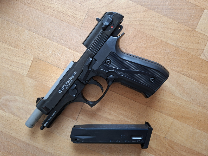 Ekol Firat Magnum Cal.9mm P.A.K. Beretta 92F – Bild 3