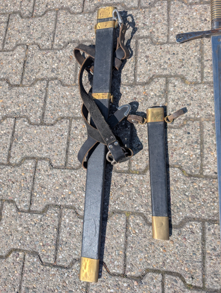 Dresdner Schmiedearbeit: Showkampf-Schwert & Dolch mit Scheiden undLedergürtel – imagen 4