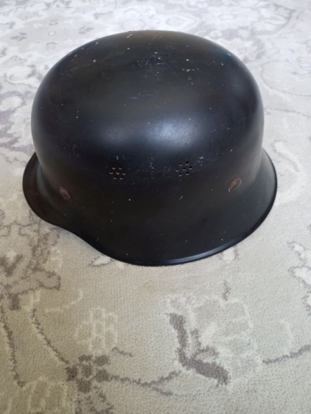 Helm Schwarz aus Alu – Bild 4