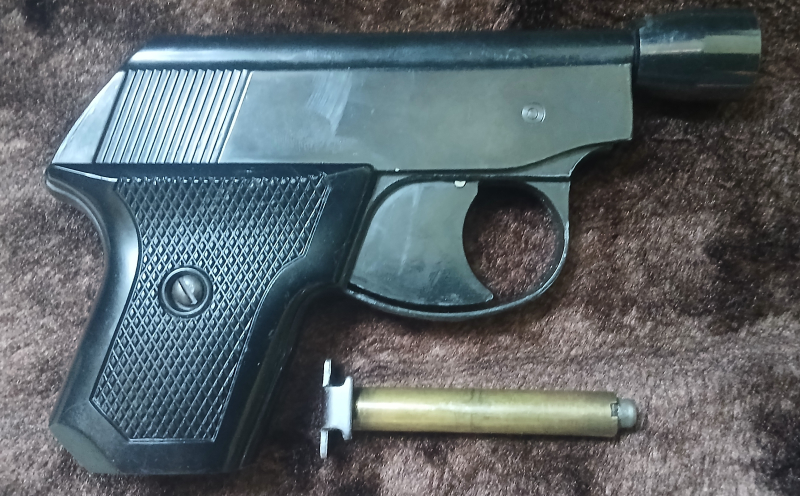 Schreckschusspistole Aetna Typ G – Bild 2