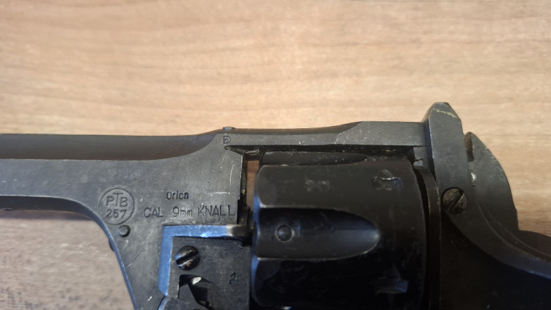 Enfield Revolver / Knickrevolver ohne Hahnsporn – Bild 2