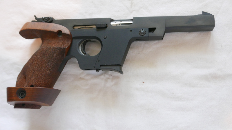 Schnellfeuerpistole Walther OSP, .22 short – Bild 2