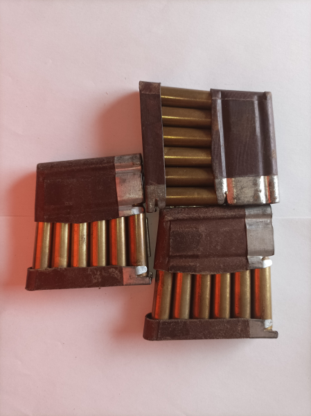 Drei. Laderahmen Schmidt Rubin K31/ K11 +18 DEKO Patronen – Bild 2