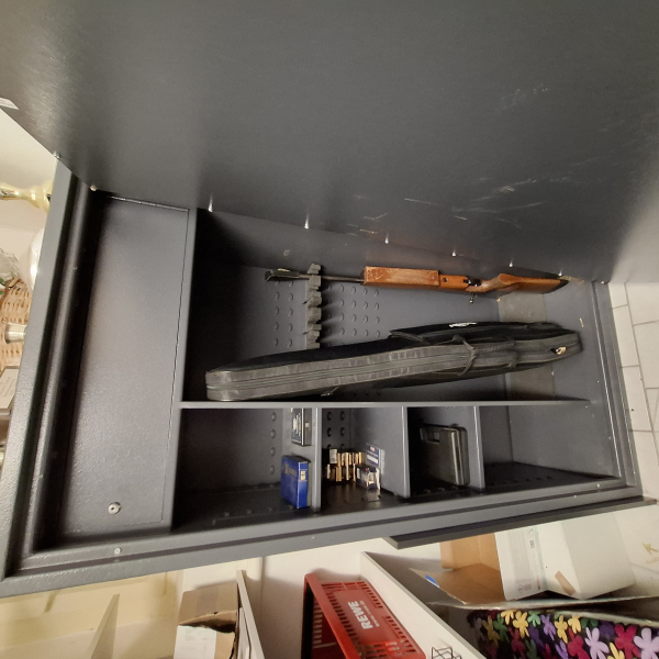 Waffenschrank S1 mit Innentresor – Bild 3