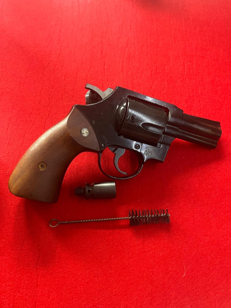 ME 45 OFFICER CAL. 45 SHORT, PTB 372, MADE IN WESTGERMANY, mit 25 Platzpatronen von Umarex, Schrecks – billede 2