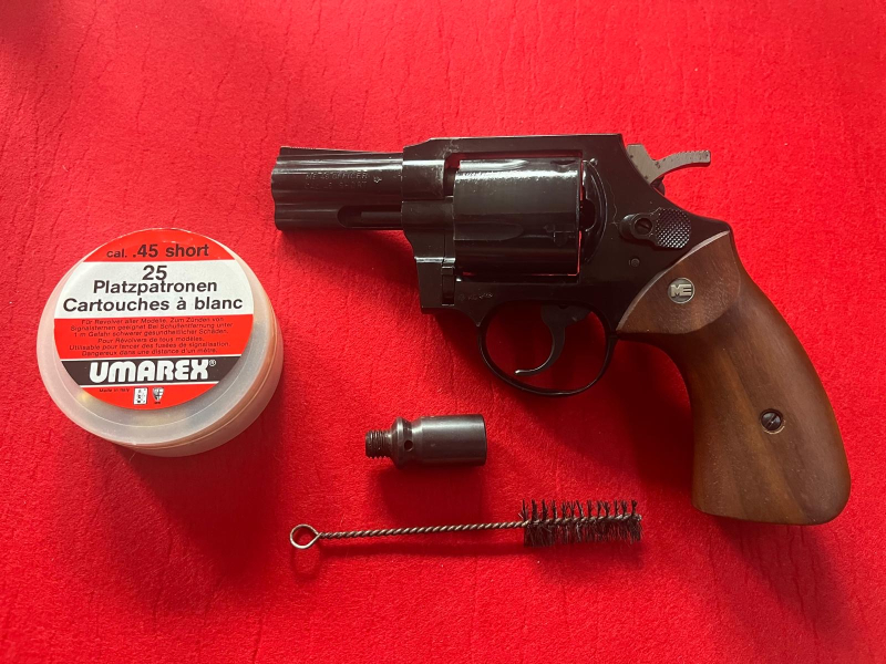 ME 45 OFFICER CAL. 45 SHORT, PTB 372, MADE IN WESTGERMANY, mit 25 Platzpatronen von Umarex, Schrecks – billede 1