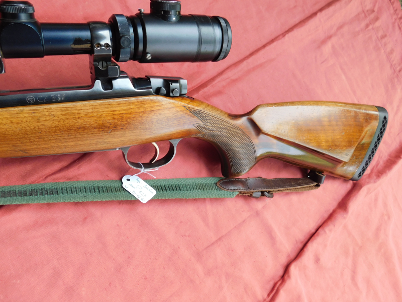 CZ 537 Kal. 30-06 mit Zielfernrohr und Leuchtsbsehen, auch Mündungsgewinde M14x1 – Bild 5