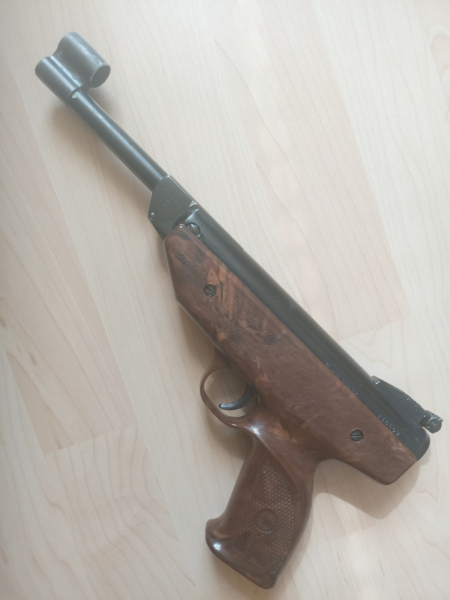 Luftpistole Weihrauch HW 70 mit Zubehör – stampa 1