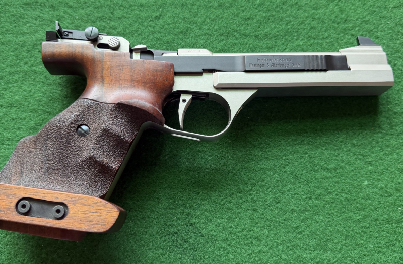 Sportpistole Feinwerkbau AW93 .22lfb – Bild 2