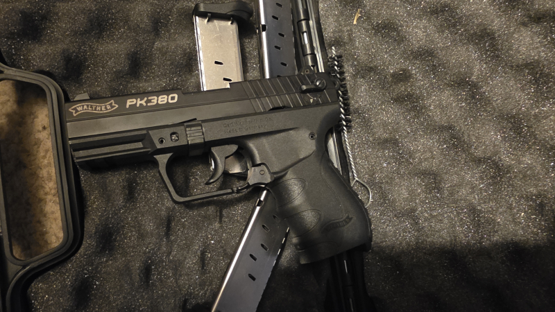 Walther PK380 9mm PAK neuwertig inkl. 3 Magazine – immagine 2