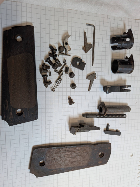 Colt Zubehör Teile – Bild 2